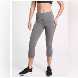 Athleta Stacy Pocket Capri High Rise Gray Leggings Size L